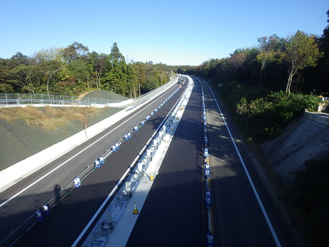 志賀町（のと里山海道）_主要地方道金沢田鶴浜線地方道改築工事（防護策工）